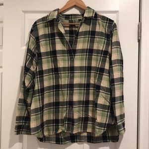 UniQlo button down size XL lightly worn